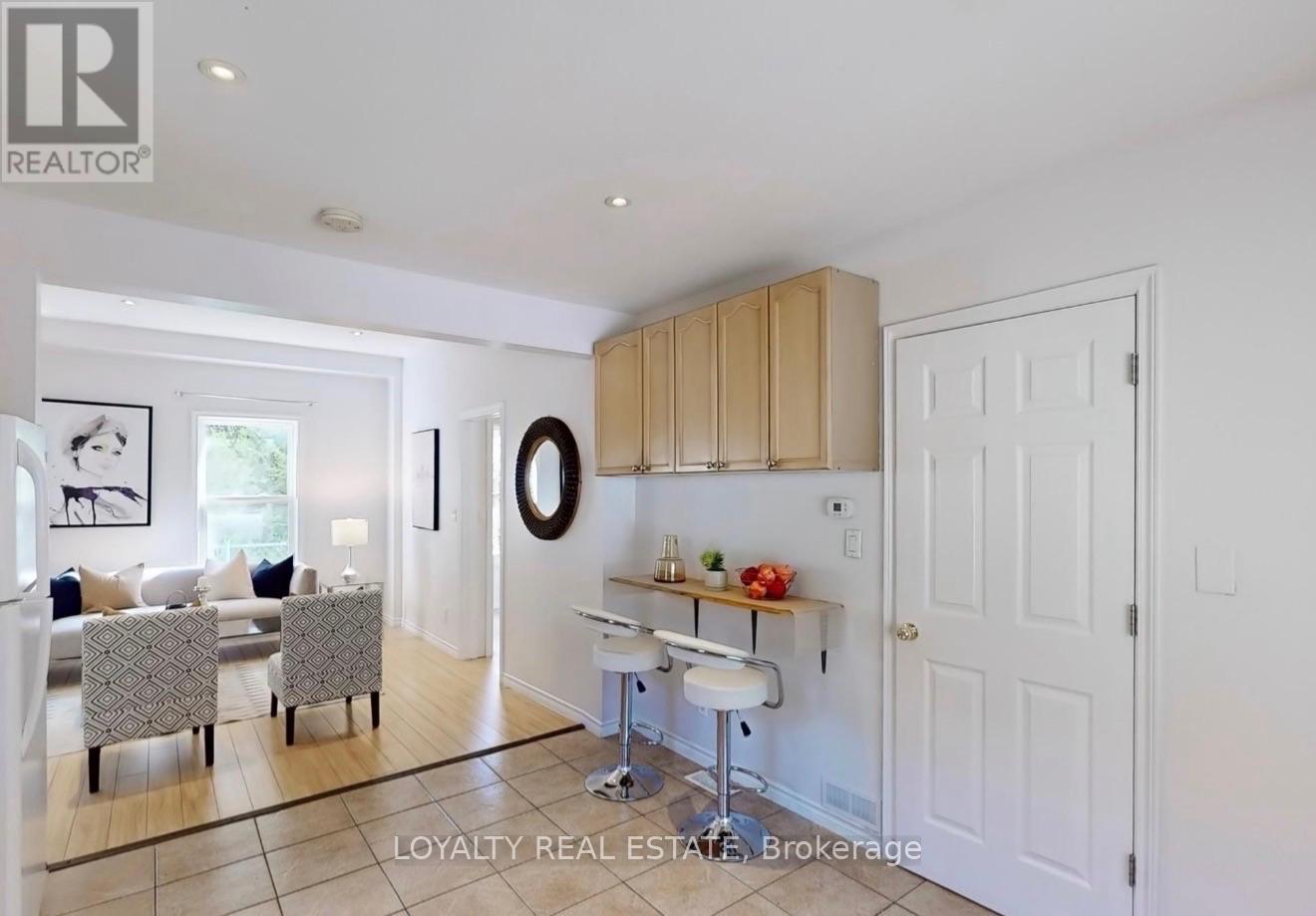 1 - 4 Mcmurchy Avenue S, Brampton, Ontario L6Y 1X9 - Photo 12 - W13617554
