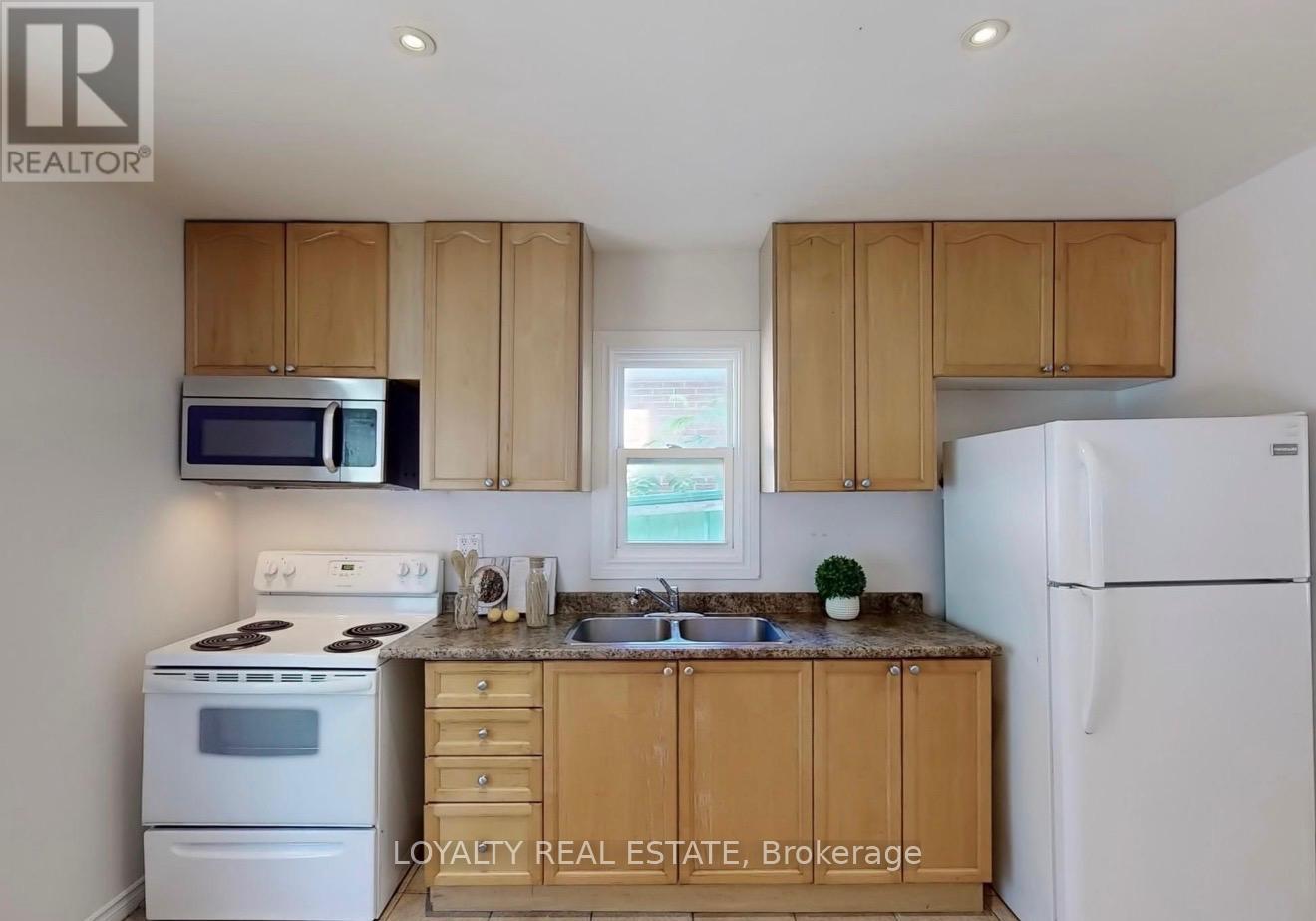 1 - 4 Mcmurchy Avenue S, Brampton, Ontario L6Y 1X9 - Photo 5 - W13617554