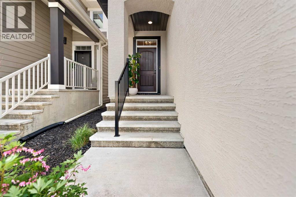 124 Masters Crescent SE, Calgary, Alberta  T3M 2M9 - Photo 2 - A2318769