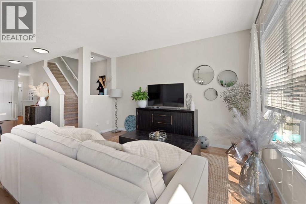 124 Masters Crescent SE, Calgary, Alberta  T3M 2M9 - Photo 10 - A2318769