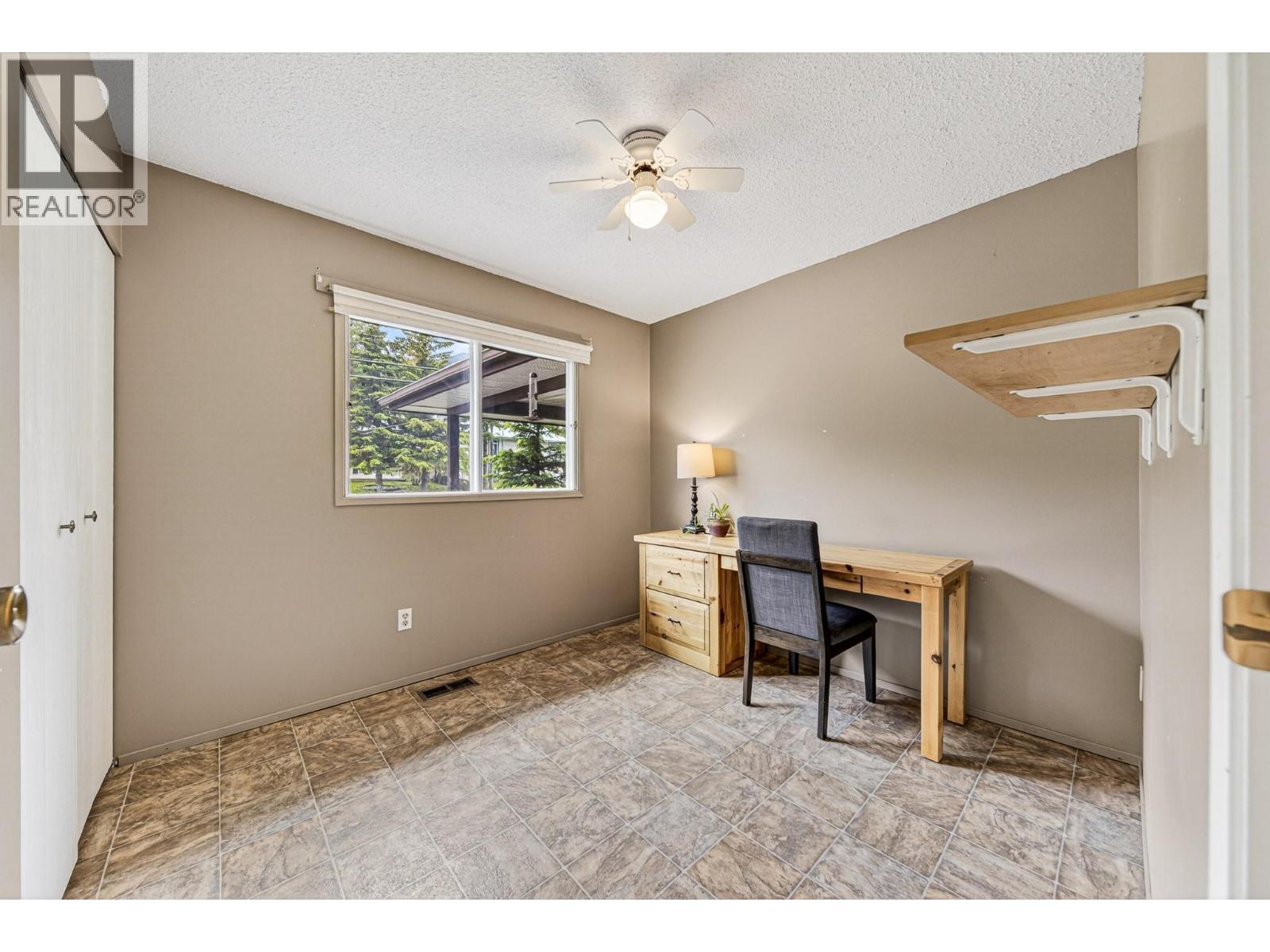 910 Alpine Way, Elkford, British Columbia  V0B 1H0 - Photo 30 - 10389724
