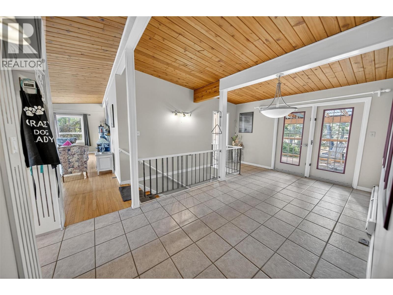4620 38th Avenue S, Cranbrook, British Columbia  V1C 7A2 - Photo 27 - 10395774