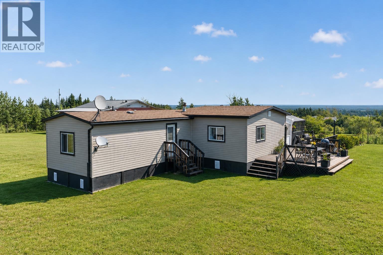 6419 North Pine Road, Fort St. John, British Columbia  V0C 2A0 - Photo 3 - R3143790