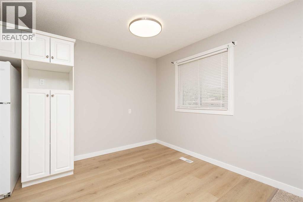 13, 5 Acadia Road W, Lethbridge, Alberta  T1K 4C1 - Photo 10 - A2326930