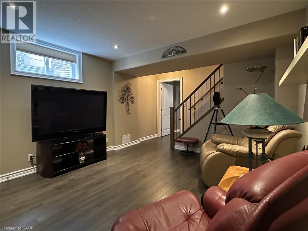 99 Angler Avenue, Port Dover, Ontario  N0A 1N3 - Photo 34 - 40826793