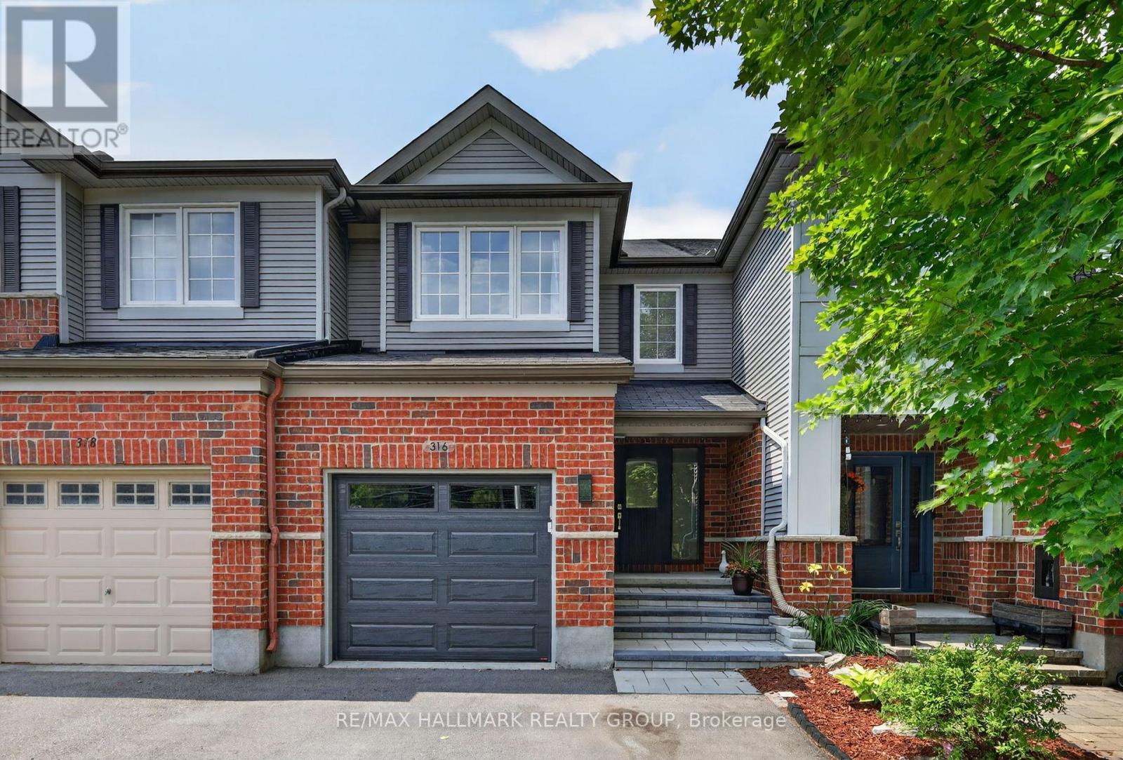 316 ALDWORTH PRIVATE, Ottawa, Ontario