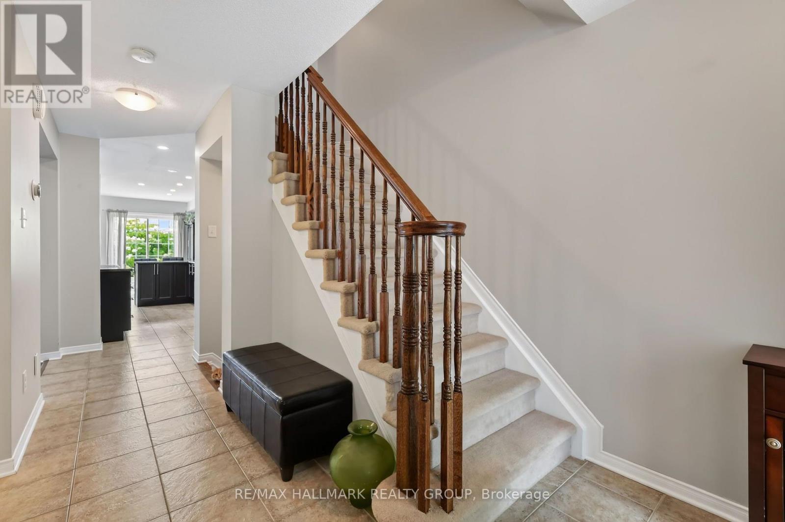 316 Aldworth Private, Ottawa, Ontario  K2S 0M9 - Photo 4 - X13617580