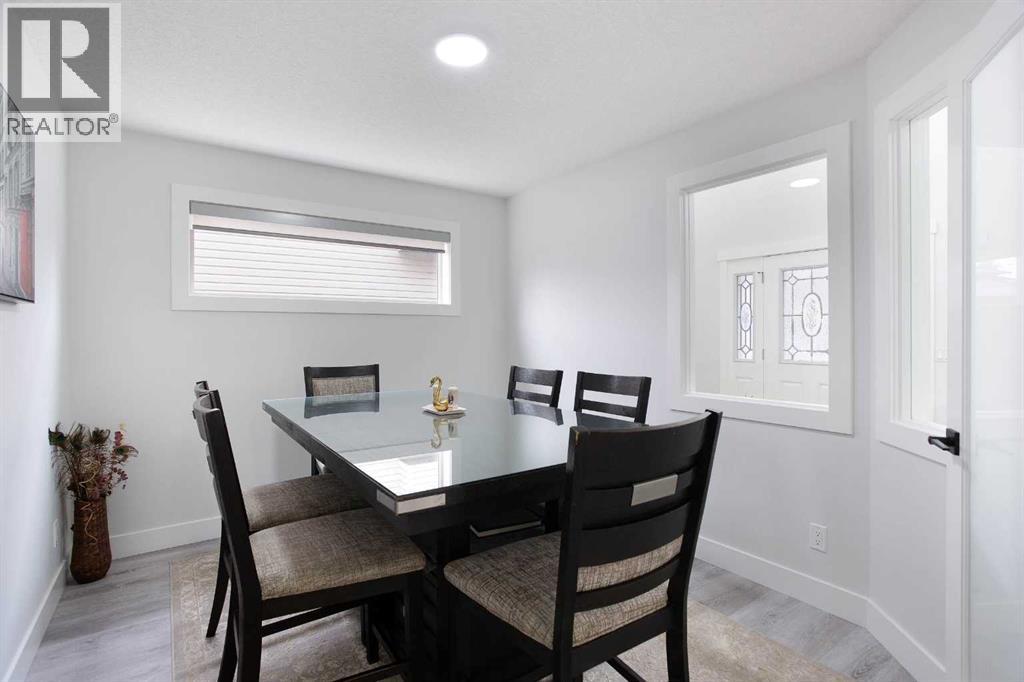 42 Kingsland Place SE, Airdrie, Alberta  T4A 0C7 - Photo 15 - A2327233