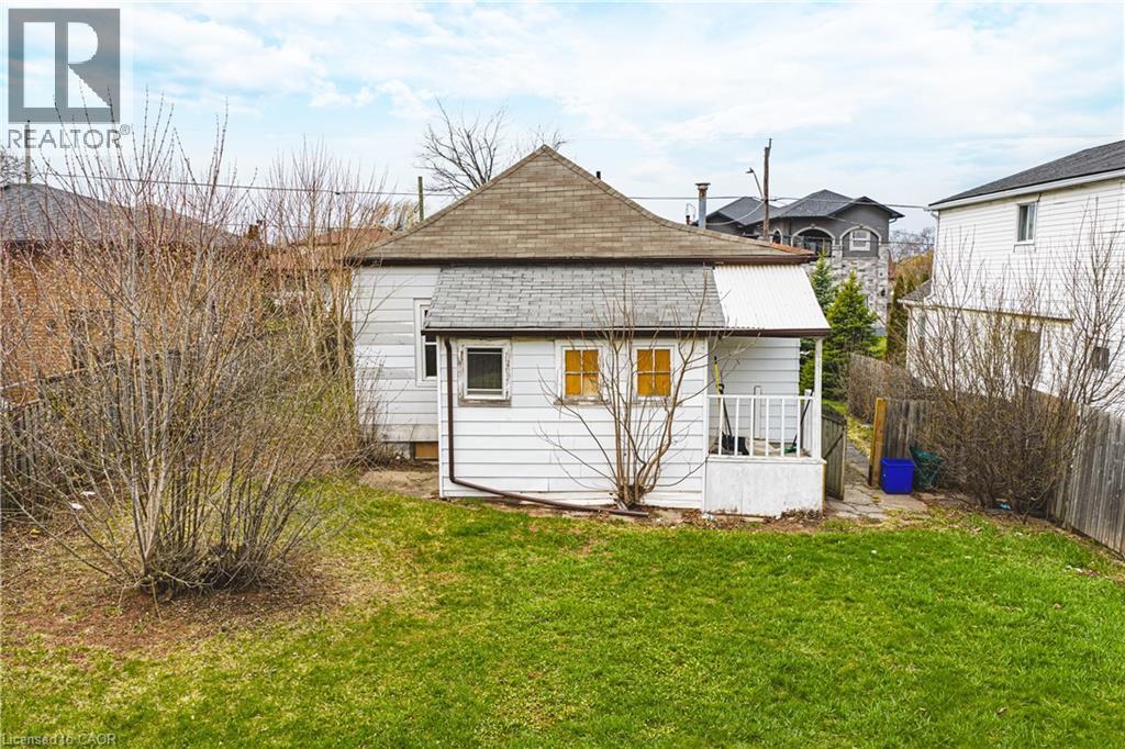 22 Worsley Road, Stoney Creek, Ontario  L8E 2E7 - Photo 15 - 40820136