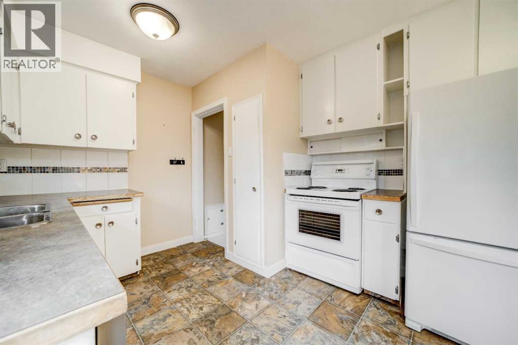 518 10 Street N, Lethbridge, Alberta  T1H 2C8 - Photo 13 - A2331336