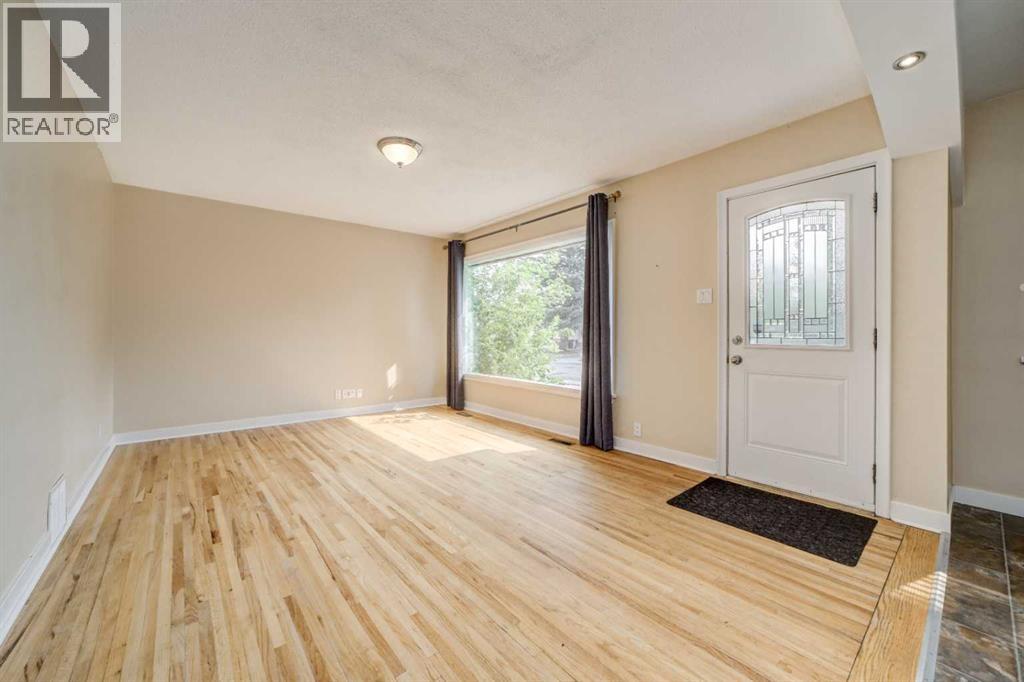 518 10 Street N, Lethbridge, Alberta  T1H 2C8 - Photo 6 - A2331336