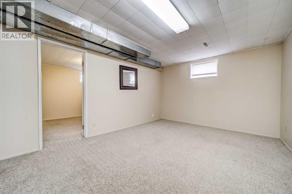 518 10 Street N, Lethbridge, Alberta  T1H 2C8 - Photo 31 - A2331336