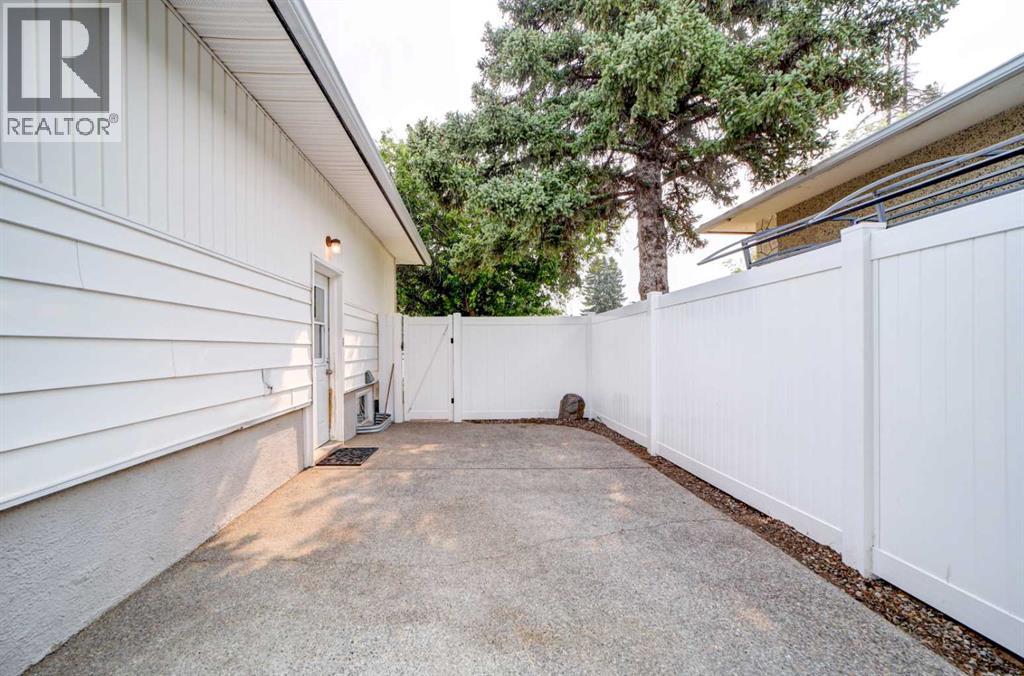 518 10 Street N, Lethbridge, Alberta  T1H 2C8 - Photo 37 - A2331336