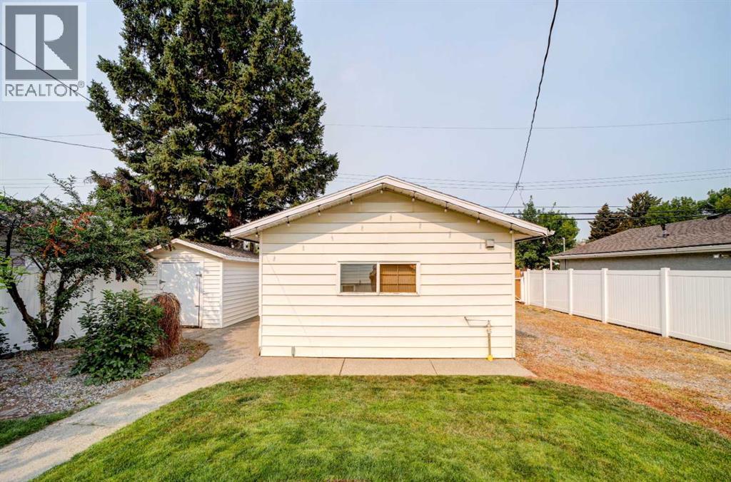 518 10 Street N, Lethbridge, Alberta  T1H 2C8 - Photo 41 - A2331336
