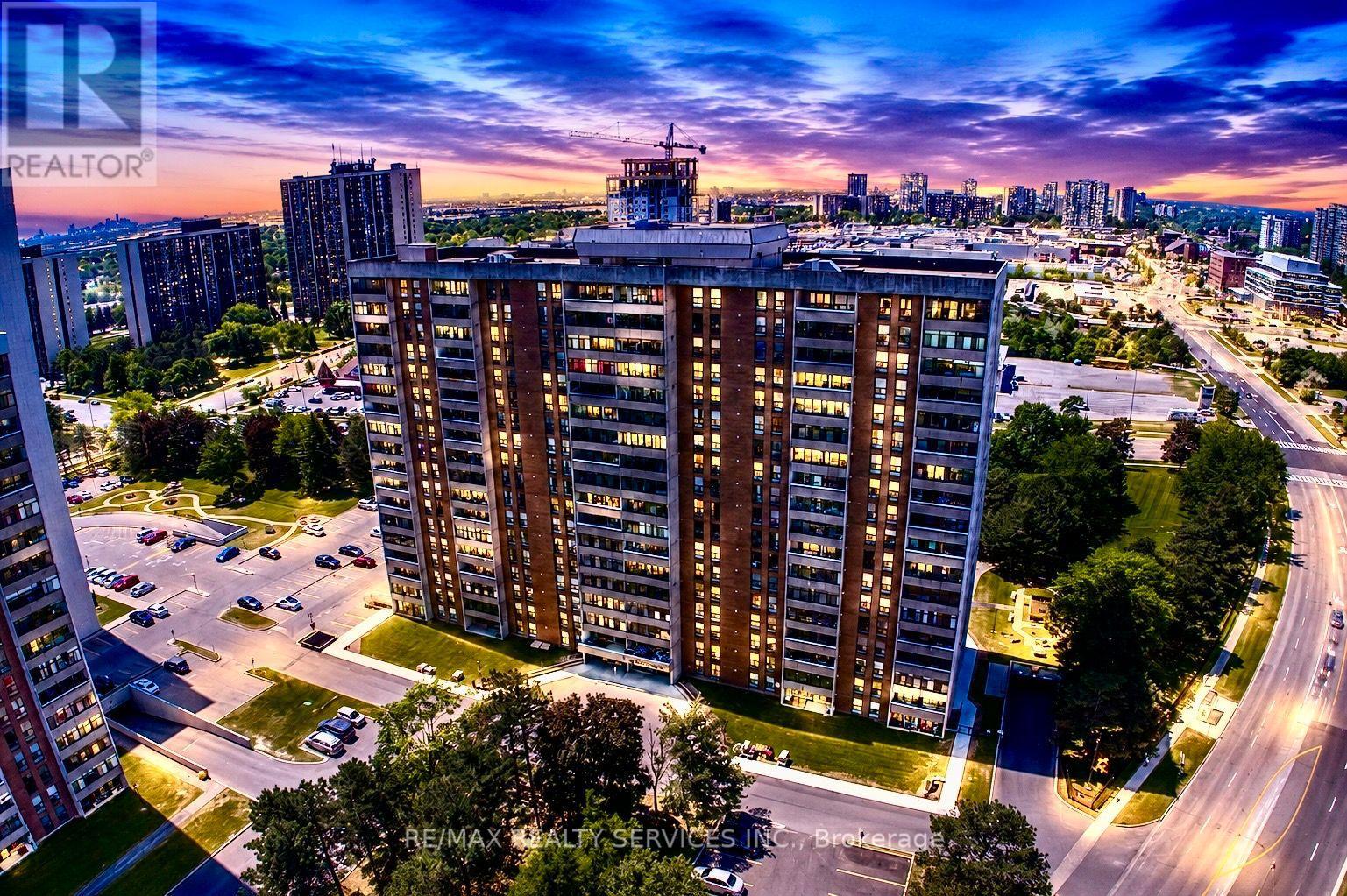 1901 - 15 KENSINGTON ROAD E, Brampton, Ontario