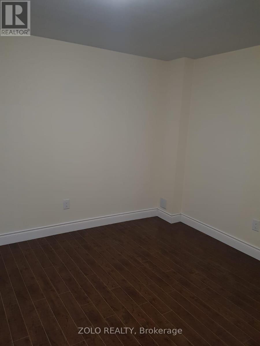 33 Hoxton Road, Brampton, Ontario  L7A 4L5 - Photo 13 - W13617642