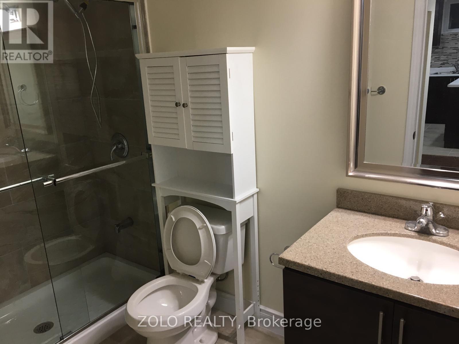 33 Hoxton Road, Brampton, Ontario  L7A 4L5 - Photo 17 - W13617642