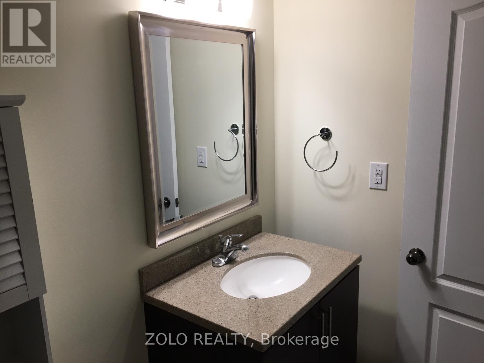 33 Hoxton Road, Brampton, Ontario  L7A 4L5 - Photo 18 - W13617642