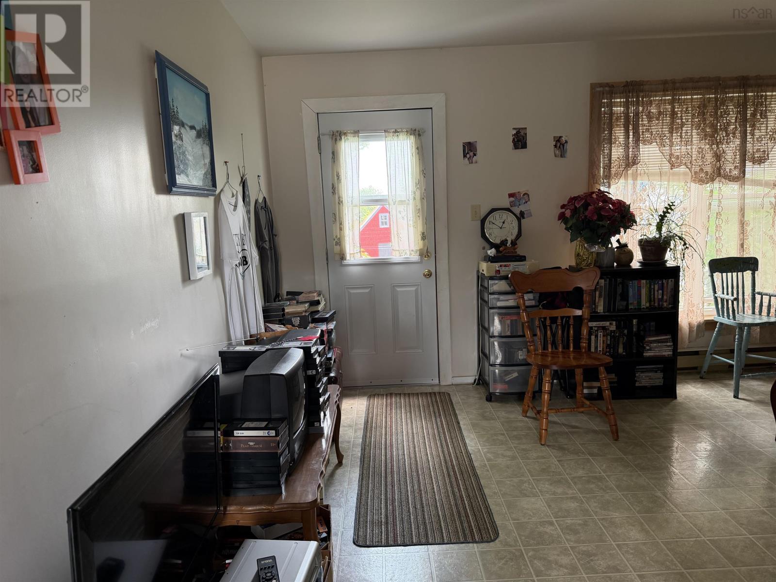 62 School Street, Parrsboro, Nova Scotia  B0M 1S0 - Photo 16 - 202616322