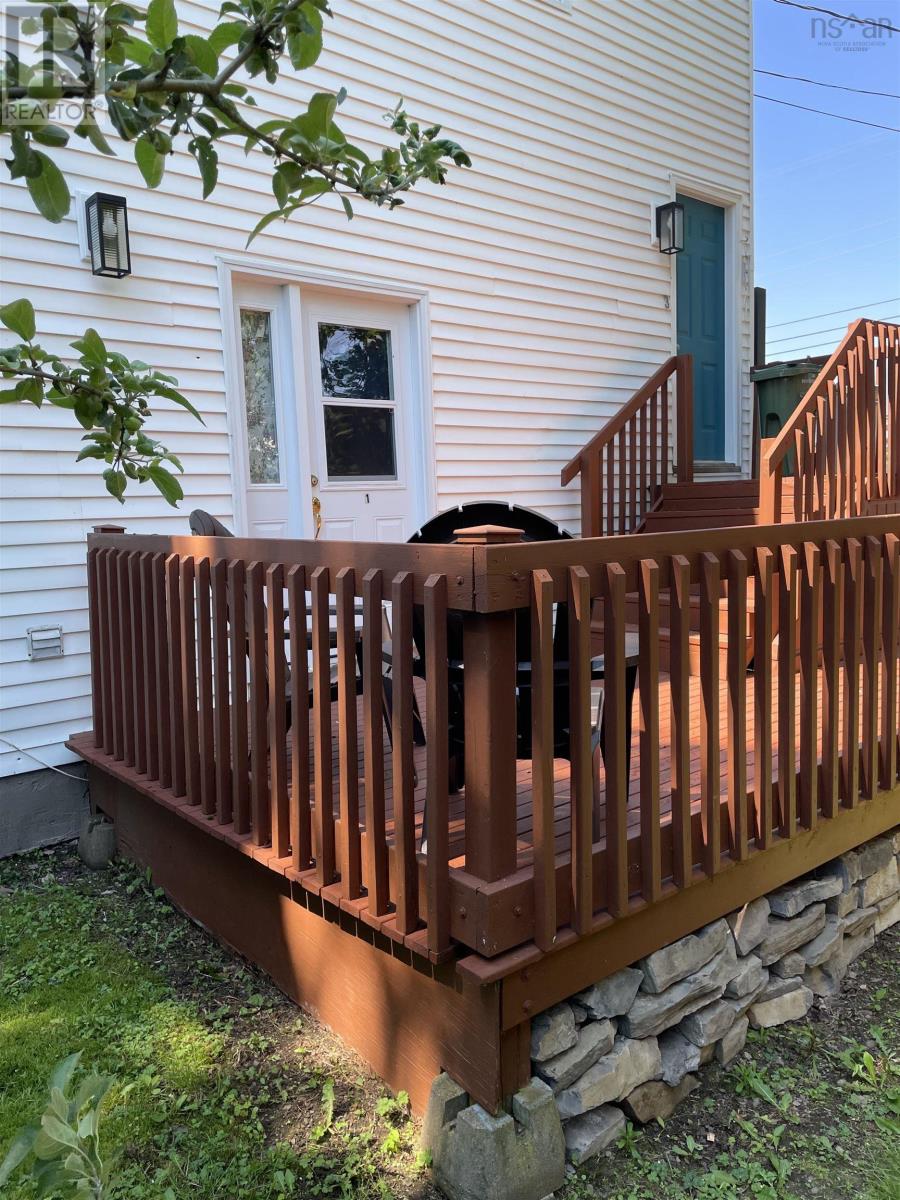 62 School Street, Parrsboro, Nova Scotia  B0M 1S0 - Photo 8 - 202616322