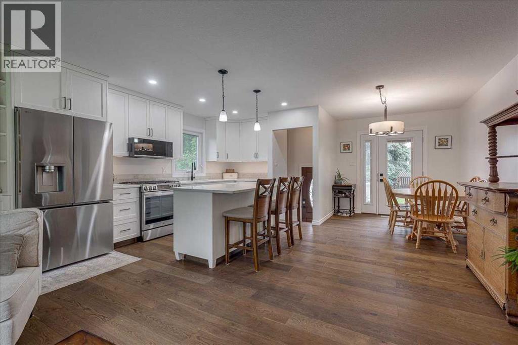 109 Selkirk Boulevard, Red Deer, Alberta  T4N 0G8 - Photo 9 - A2323457