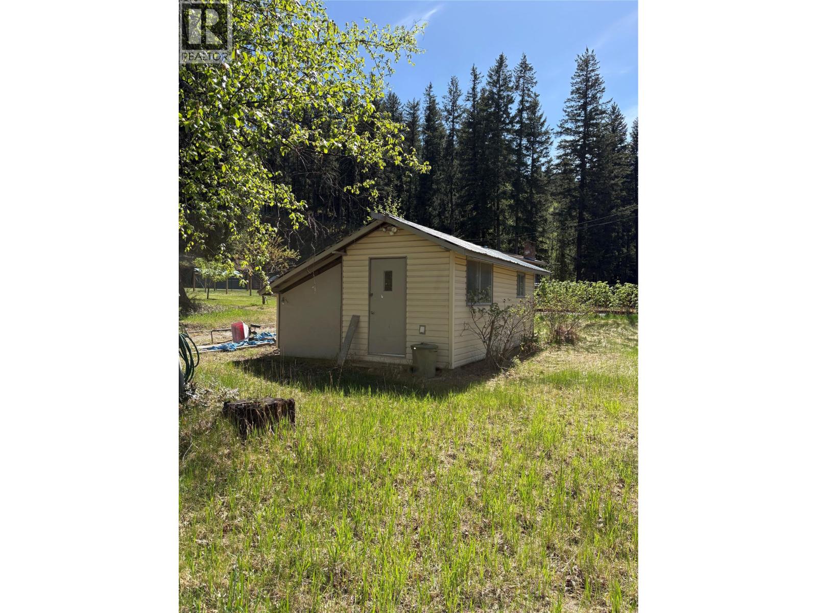 3164 Vavenby Bridge Road, Vavenby, British Columbia  V0E 3A0 - Photo 15 - 10359117