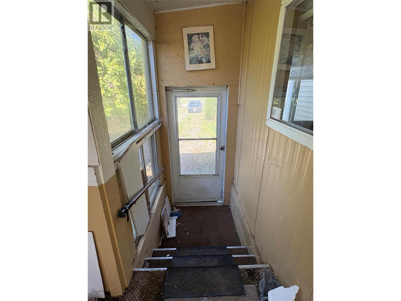 3164 Vavenby Bridge Road, Vavenby, British Columbia  V0E 3A0 - Photo 7 - 10359117