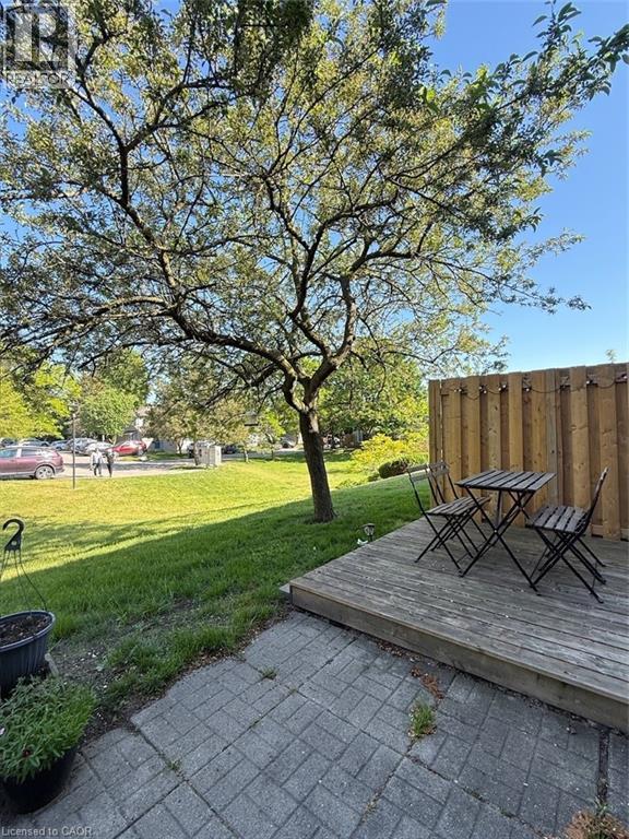 395 Kingscourt Drive Unit# 4, Waterloo, Ontario  N2K 3R4 - Photo 21 - 40847218