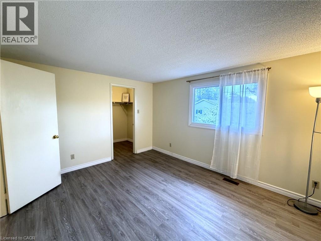 395 Kingscourt Drive Unit# 4, Waterloo, Ontario  N2K 3R4 - Photo 16 - 40847218