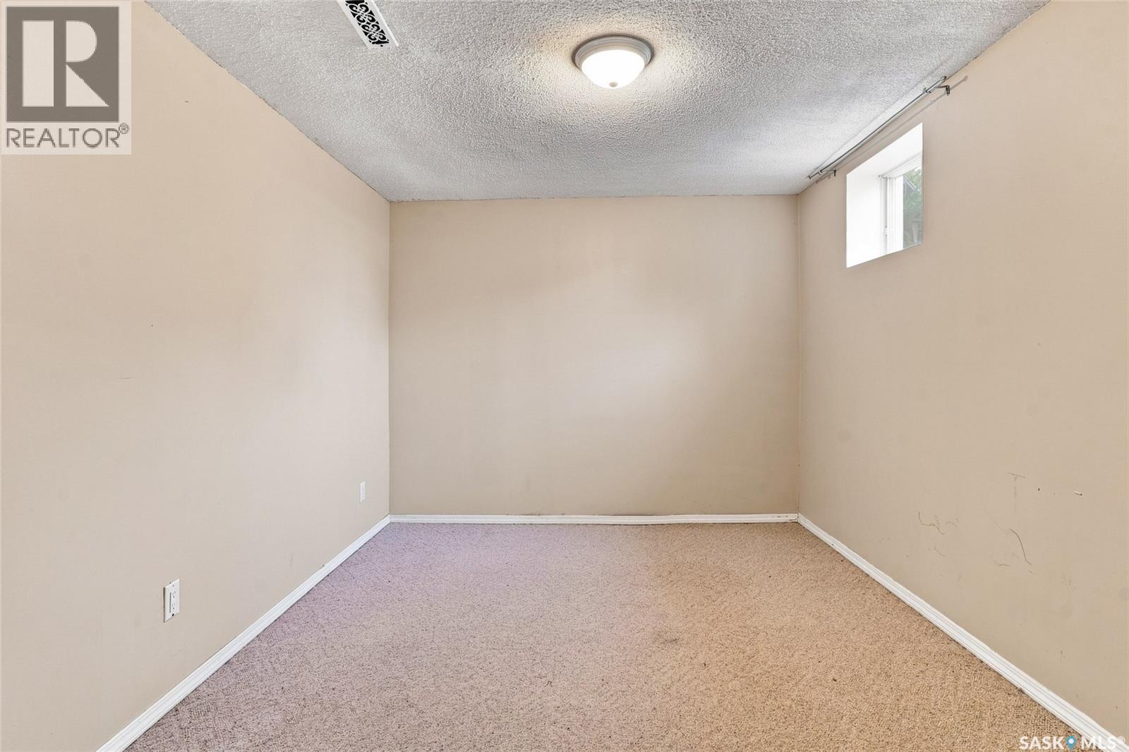 610 Acadia Drive, Saskatoon, Saskatchewan  S7H 3V9 - Photo 30 - SK043938