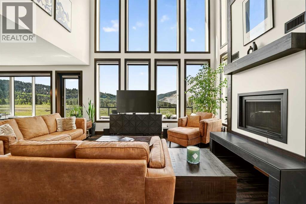 2616 Valley Ridge Drive, Frank, Alberta  T0K 0E0 - Photo 9 - A2318901