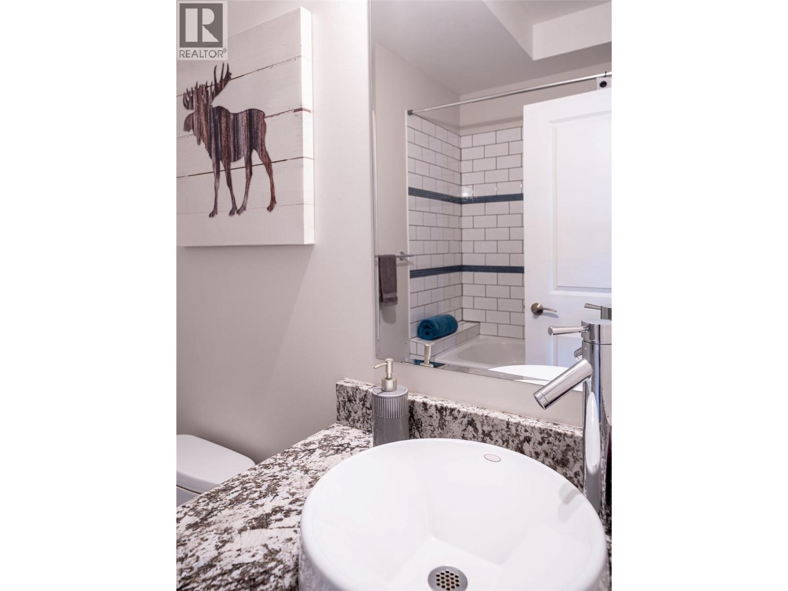 309 First Street W Unit# 203 Lot# 11, Revelstoke, British Columbia  V0E 2S0 - Photo 18 - 10394117