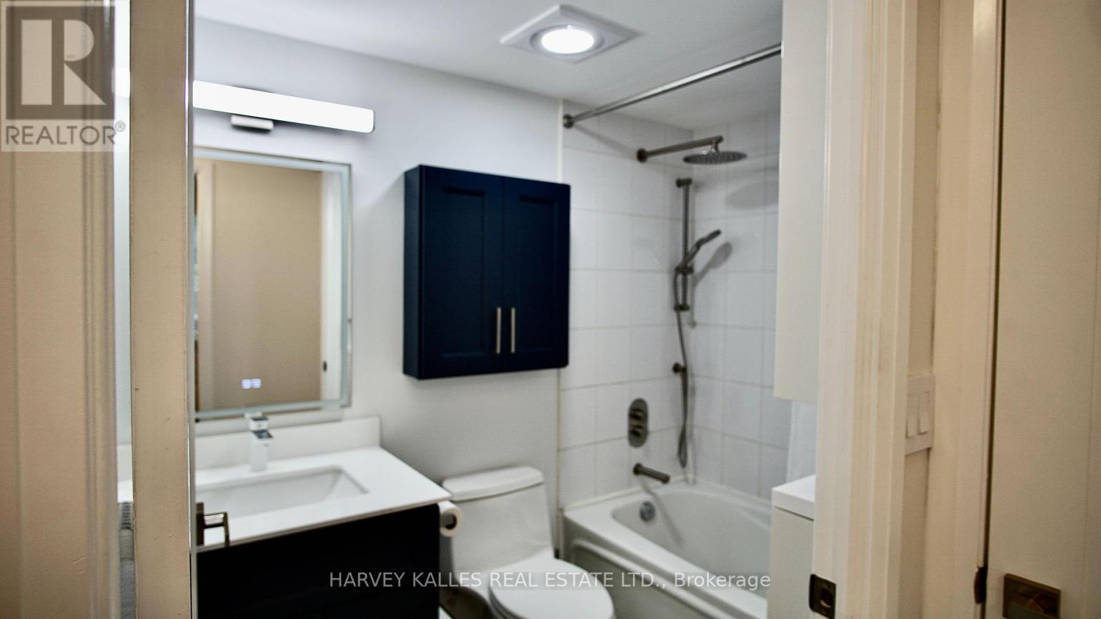 115 - 28 William Carson Crescent, Toronto, Ontario M2P 2H1 - Photo 14 - C13607000