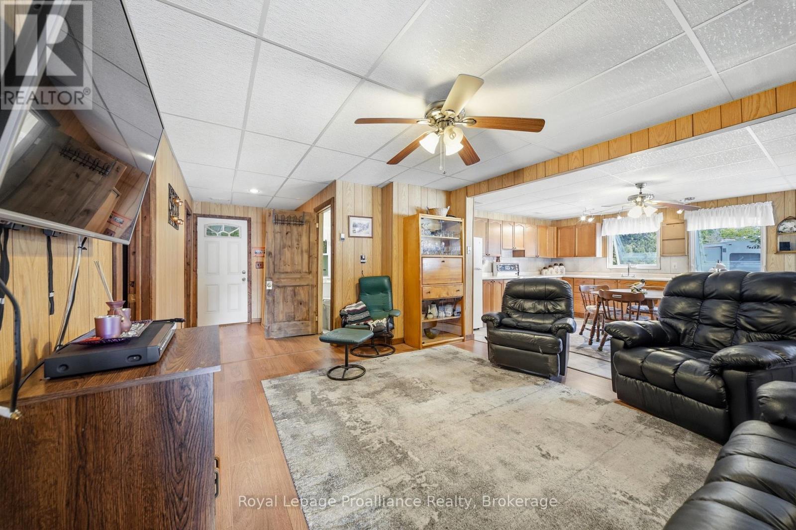 188 North Beaver Lake Road, Stone Mills, Ontario K0K 3G0 - Photo 17 - X13605306