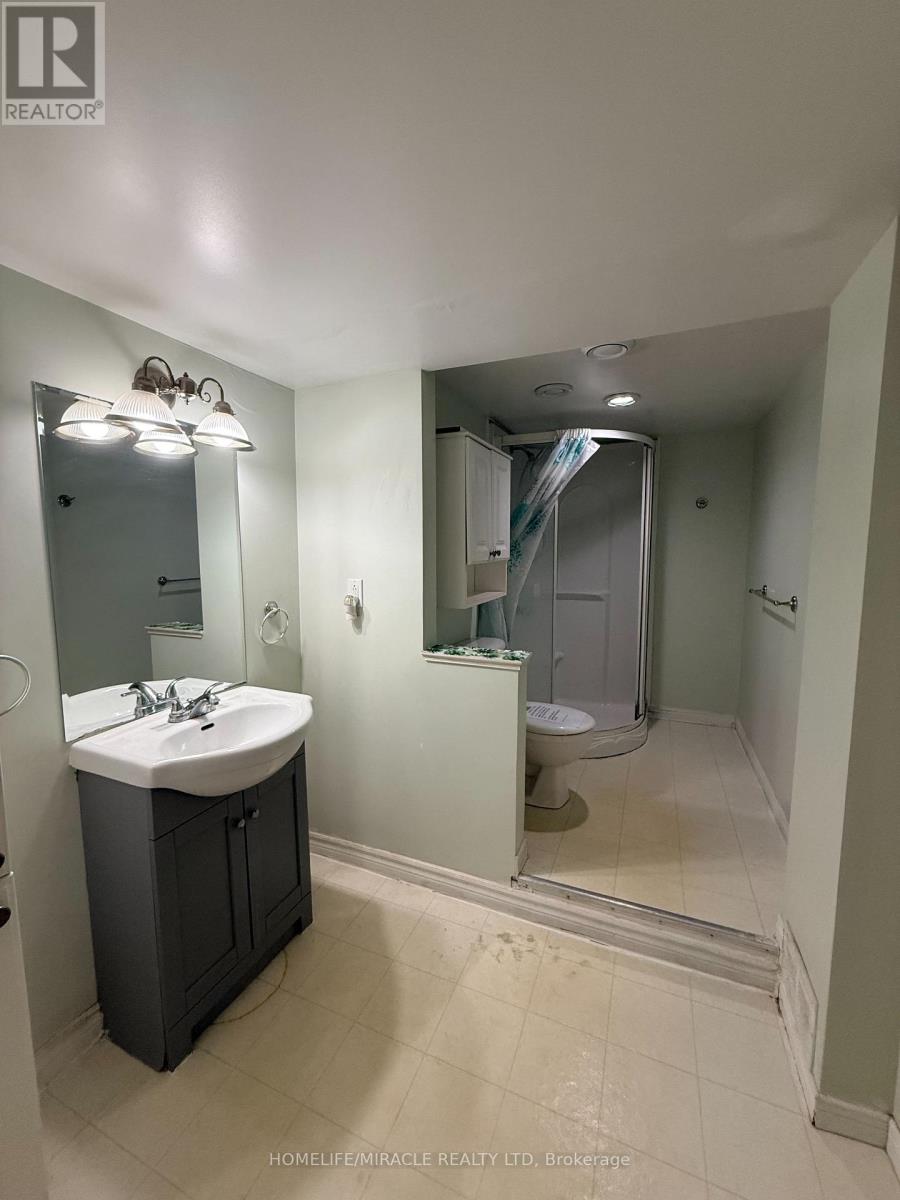 14 Hearthbridge Street, Kitchener, Ontario  N2R 1L5 - Photo 30 - X13615144