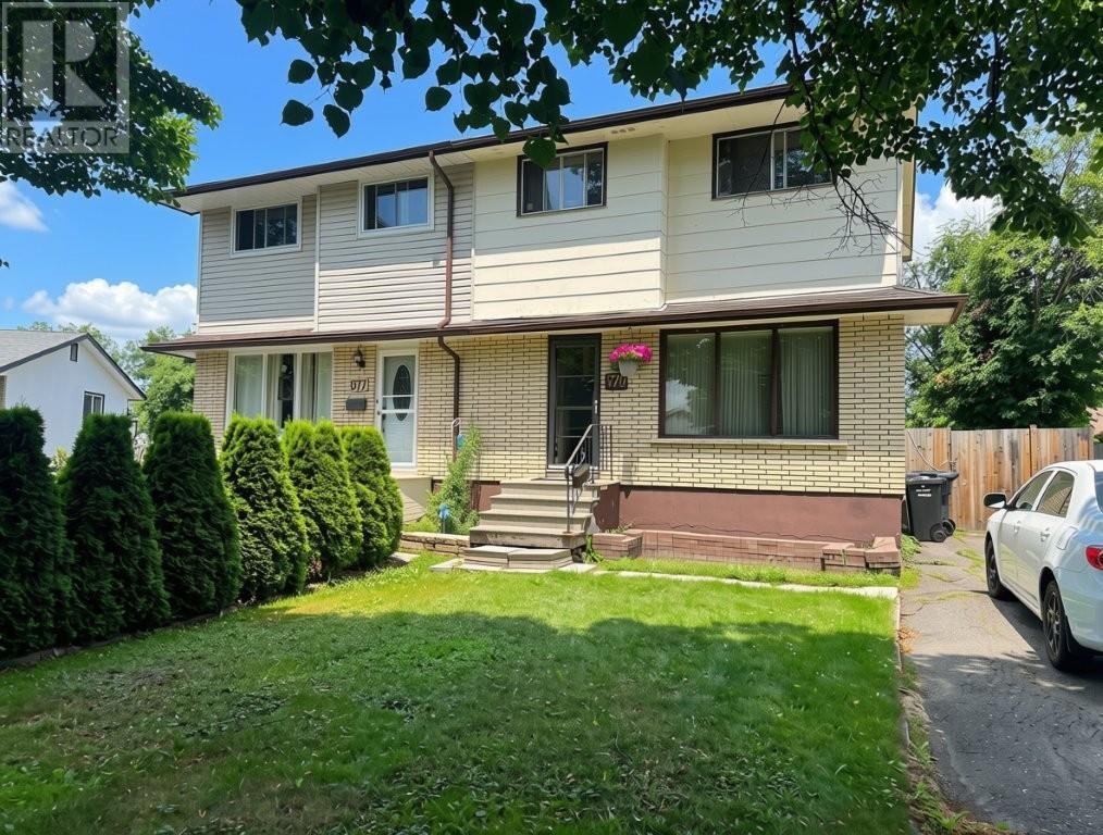 579 Simon Fraser Drive, Thunder Bay, Ontario  P7C 5B3 - Photo 2 - TB2602150