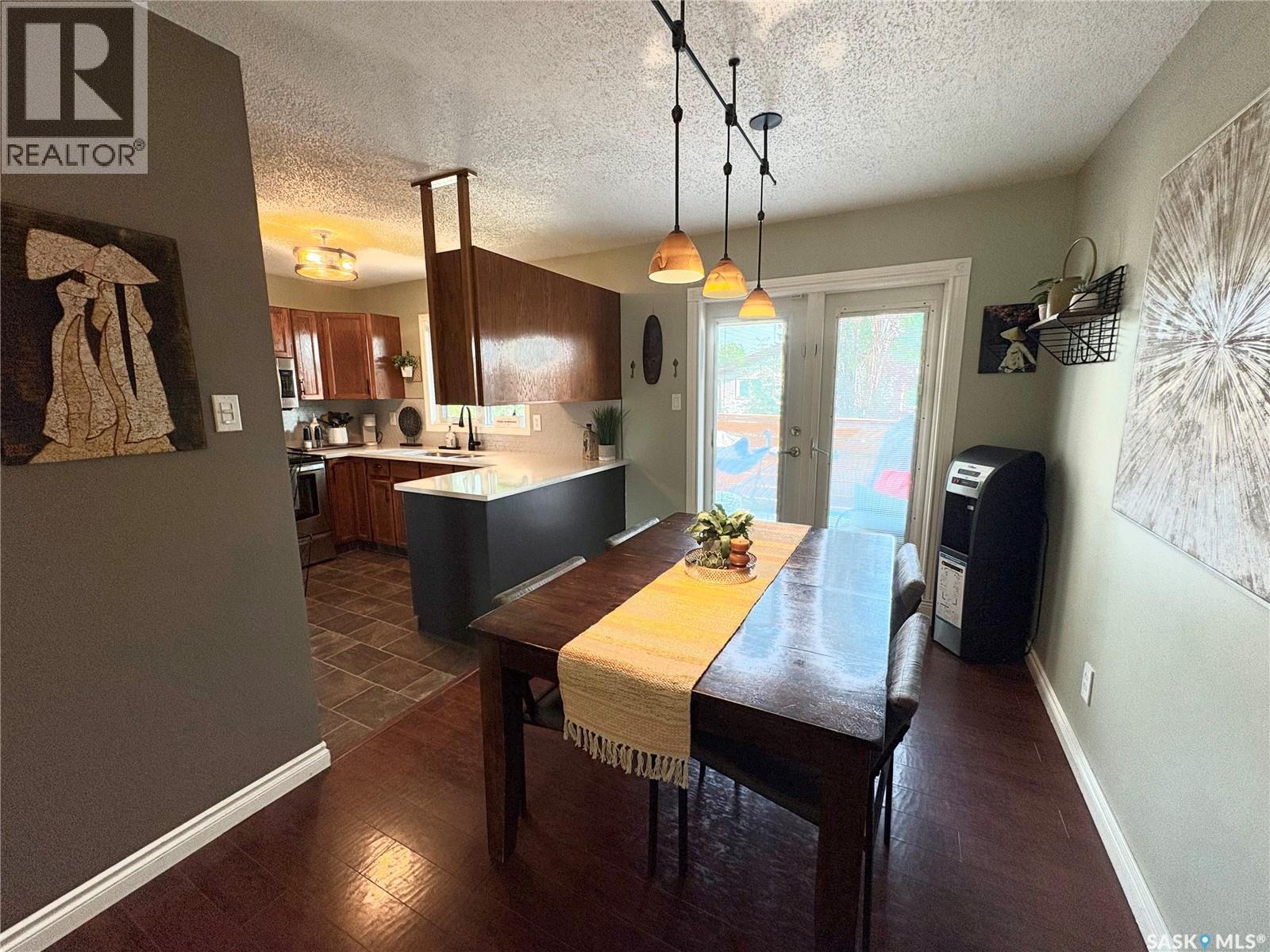 7202 Lawrence Drive, Regina, Saskatchewan  S4X 3X7 - Photo 9 - SK043832