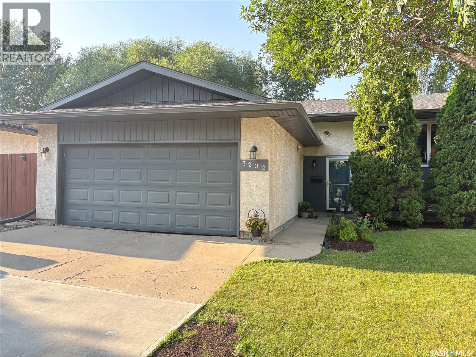 7202 Lawrence DRIVE, Regina, Saskatchewan