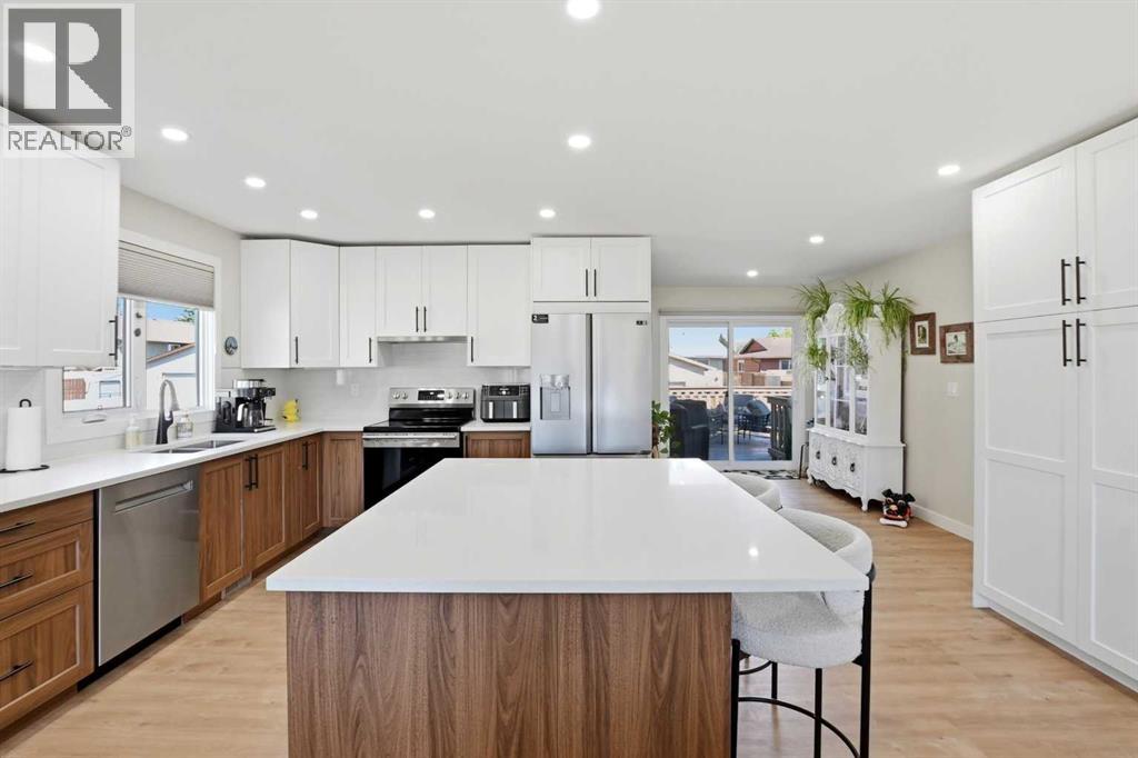 53 Card Crescent, Red Deer, Alberta  T4P 2E2 - Photo 12 - A2326243