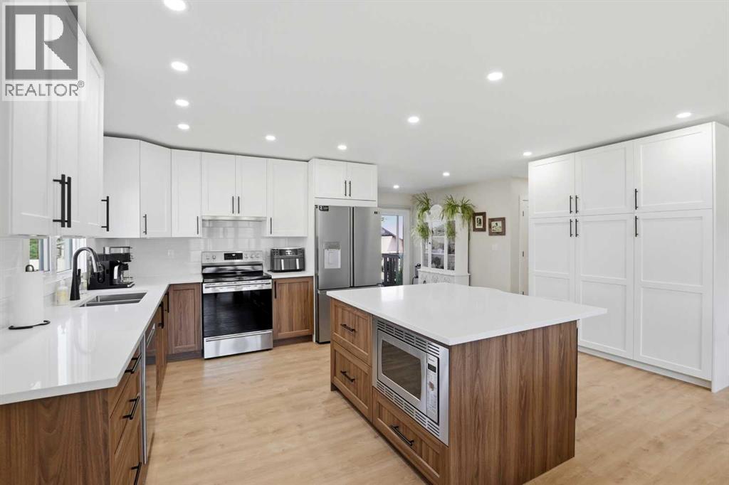 53 Card Crescent, Red Deer, Alberta  T4P 2E2 - Photo 11 - A2326243