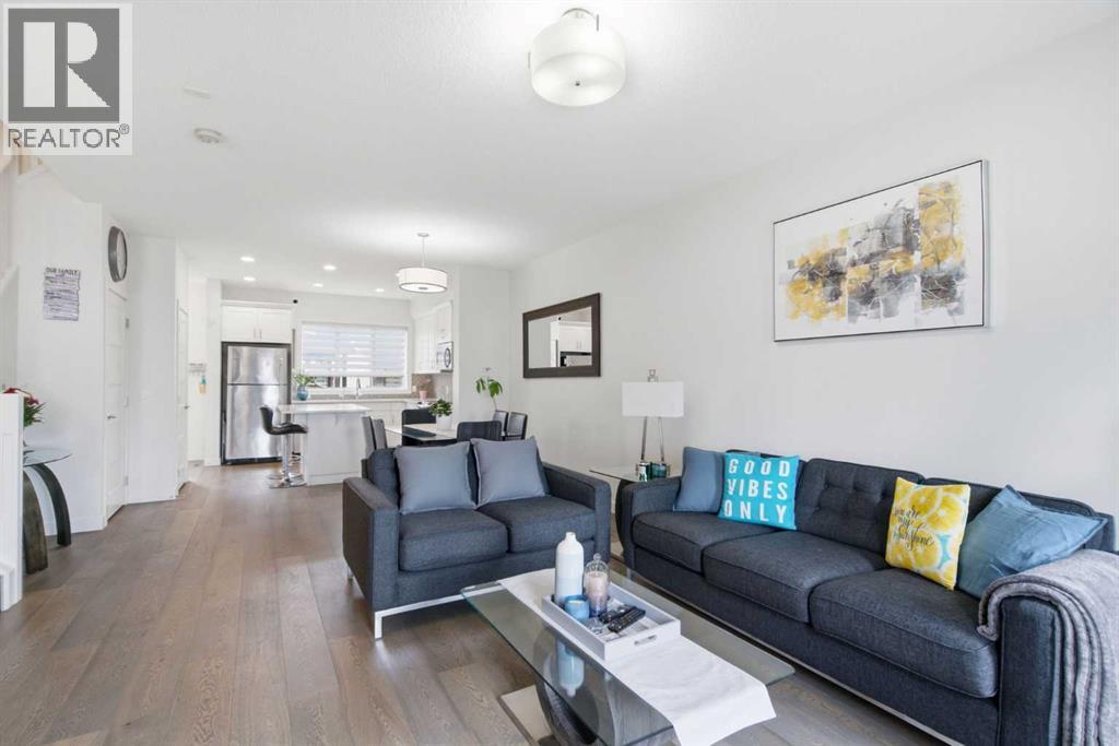 224 Savanna Road, Calgary, Alberta  T3N 1B4 - Photo 7 - A2323732