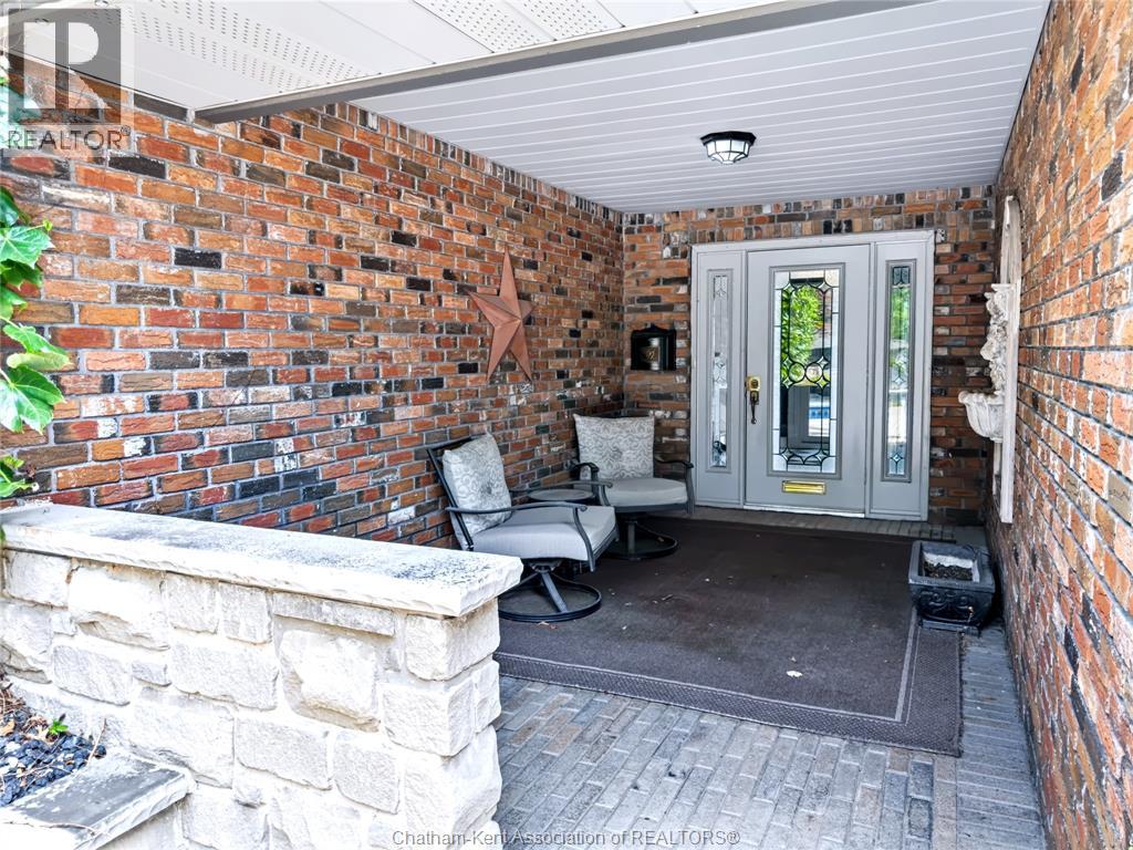 7 Faircourt Avenue, Chatham, Ontario  N7L 2X2 - Photo 7 - 26017599