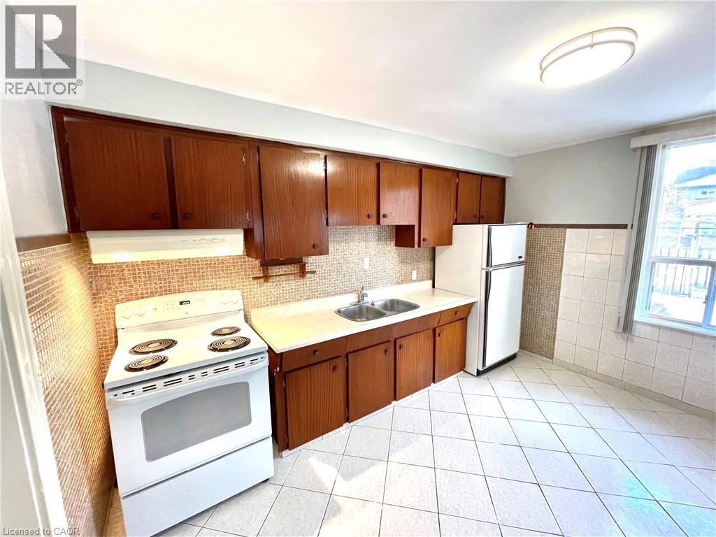 58 St. Matthews Avenue Unit# 2, Hamilton, Ontario  L8L 5P3 - Photo 8 - 40851405