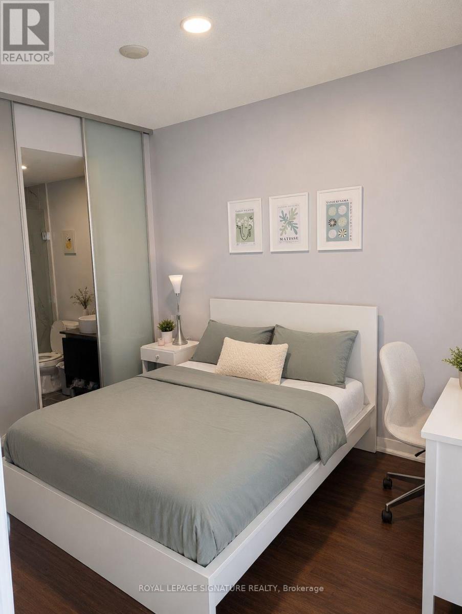 1010 - 205 Frederick Street, Toronto, Ontario  M5A 4V3 - Photo 4 - C13617748