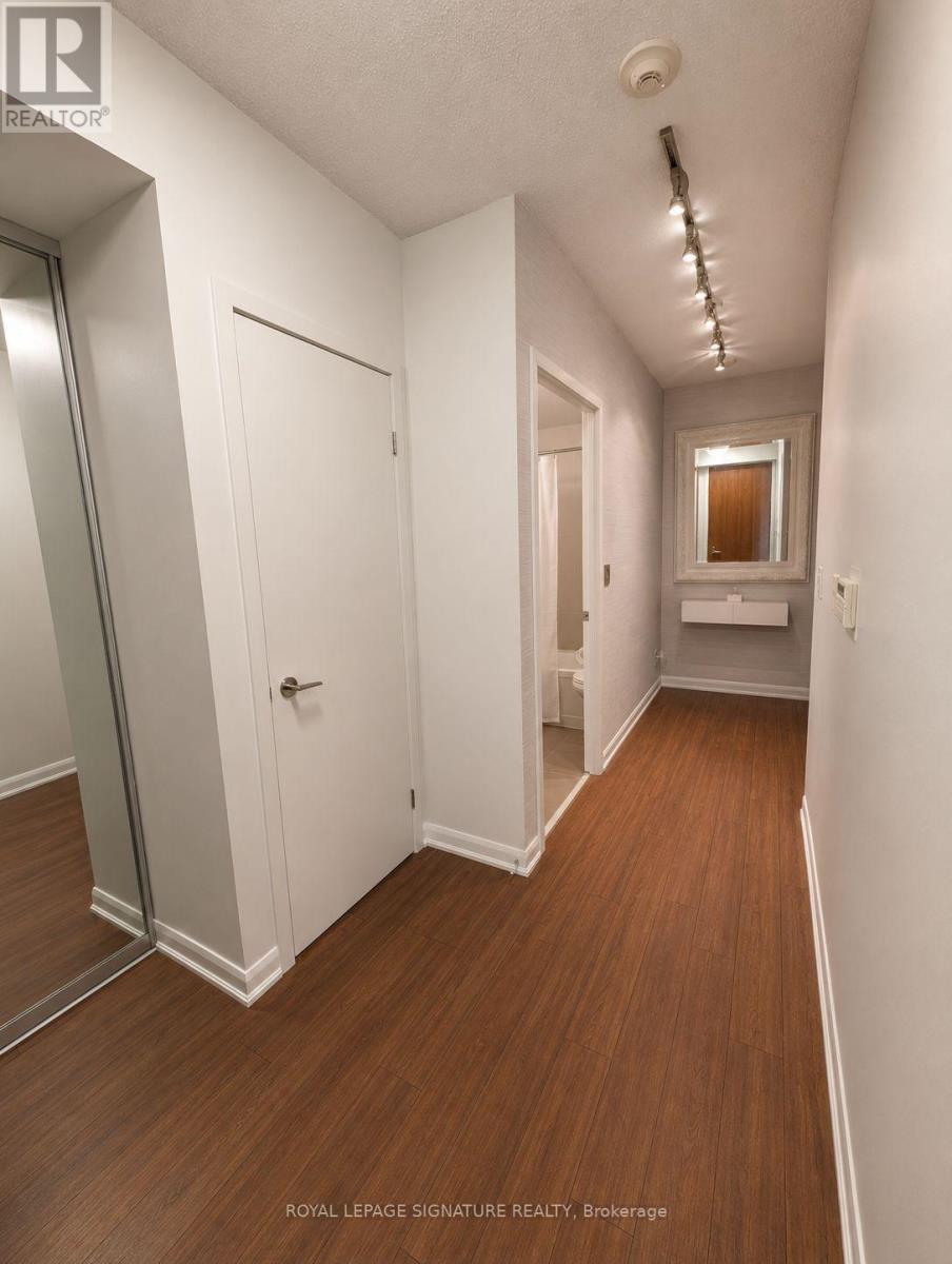 1010 - 205 Frederick Street, Toronto, Ontario  M5A 4V3 - Photo 9 - C13617748