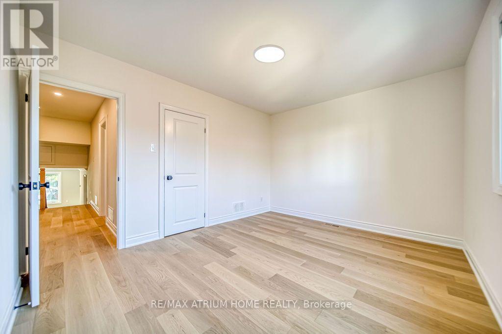 4 Palomino Crescent, Toronto, Ontario  M2K 1W1 - Photo 11 - C13617752
