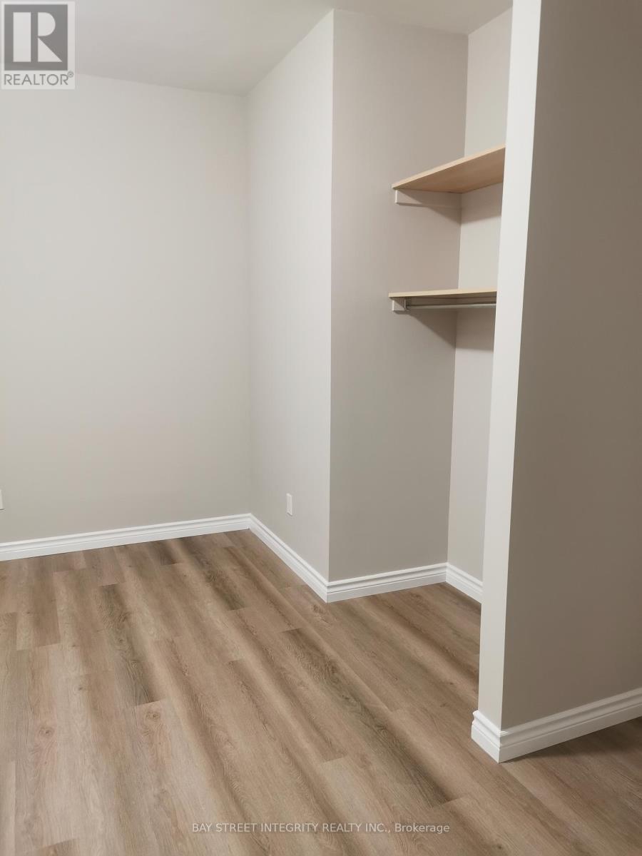 7 D'arcy Street, Toronto, Ontario  M5T 1J8 - Photo 12 - C13617828