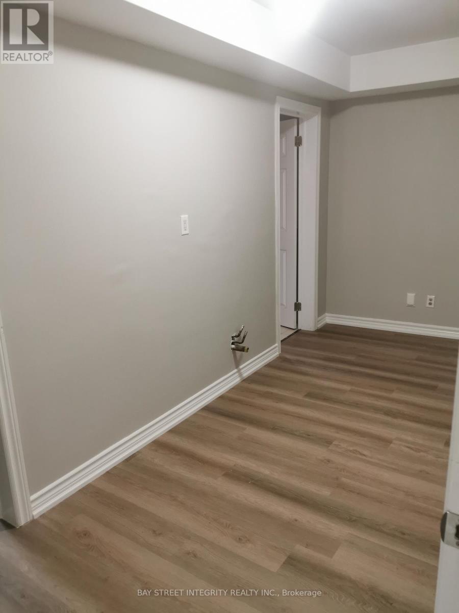 7 D'arcy Street, Toronto, Ontario  M5T 1J8 - Photo 7 - C13617828