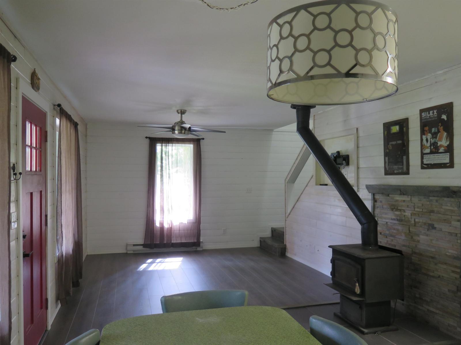 15011 Root Roundabout Road, Sunshine Valley, Sunshine Valley, British Columbia  V0X 1L5 - Photo 2 - R3150441