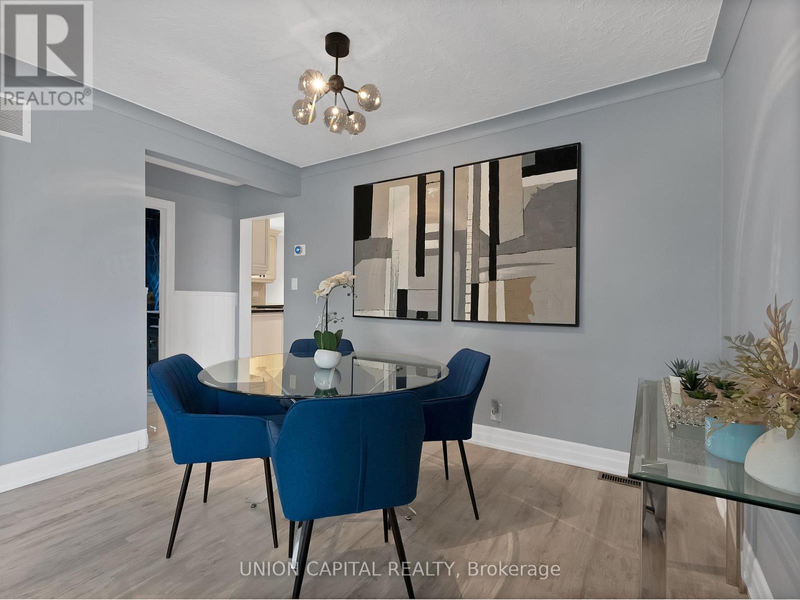 81 Maybourne Avenue, Toronto, Ontario  M1L 2W3 - Photo 11 - E13617840